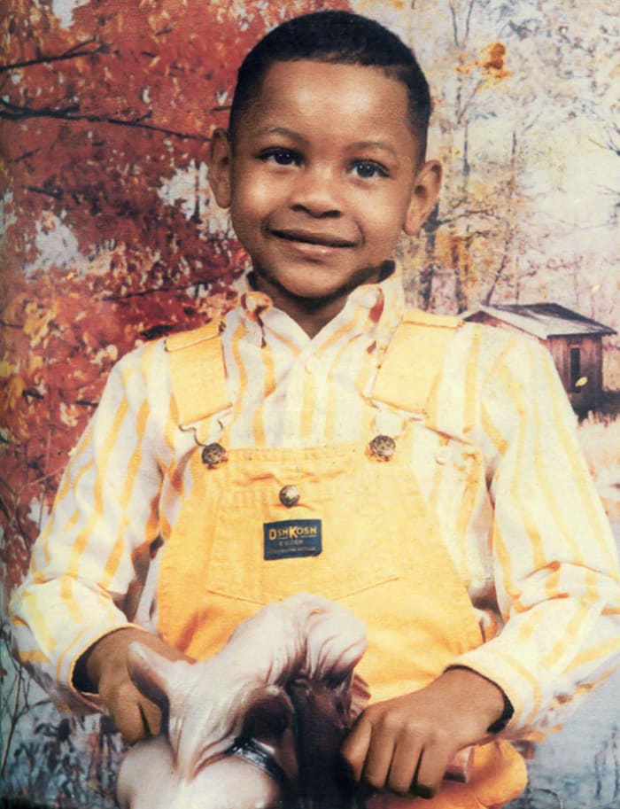 00-carmelo-anthony-childhood.jpg
